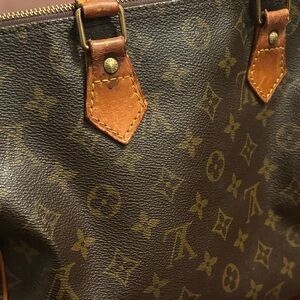 Authentic Louis Vuitton speedy some flaws see pics